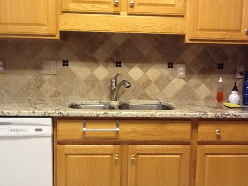 Choosing Paint To Match New Granite, How To Match Tile With Granite Countertops