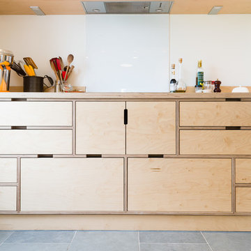 Bright birch plywood and laminate kitchen
