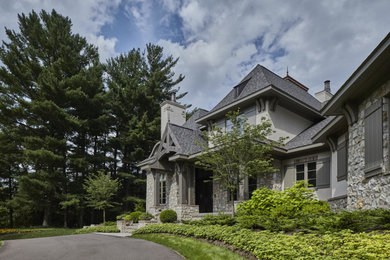 Réalisation d'une maison tradition.