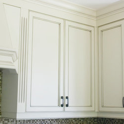Elegant Kitchen - Kitchen Cabinetry