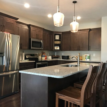 Arenzville Custom Kitchen & Built-Ins