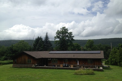 Mountain style exterior home photo in New York