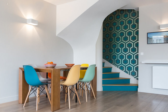 Midcentury Dining Room by Fanny Prat - Architecte d'intérieur
