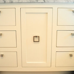 Cabinet Hardware - Cabinet And Drawer Knobs