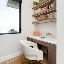 VR Desk Space
