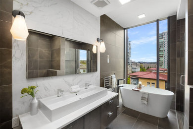 Bathroom - contemporary bathroom idea in Seattle