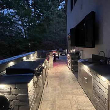 Outdoor Kitchen Work Zone & Bar Detail | Gahanna, Ohio