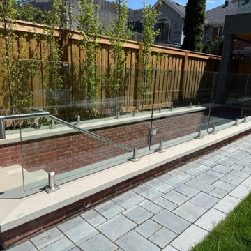 Spigot Glass Railing with Slim Handrail