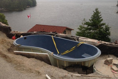 Aménagement d'une piscine.