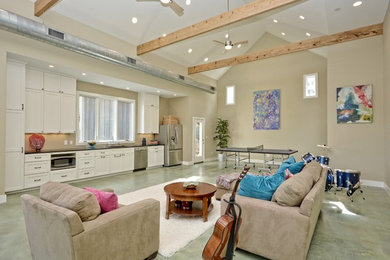 Transitional home design in Austin.