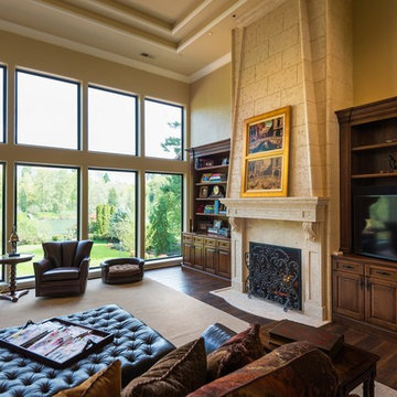 Willamette River Italian Villa