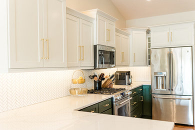 Kitchen - contemporary kitchen idea in Other