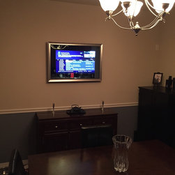 Seura Mirror Display - Products