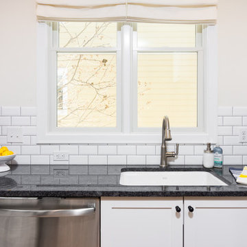 Cheerful Burns Park Kitchen in Ann Arbor, Michigan