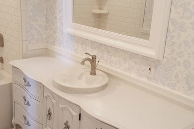 Bathroom - bathroom idea in Indianapolis