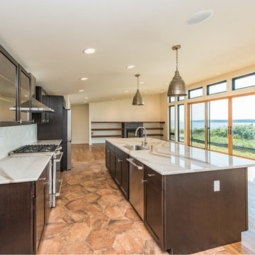 Port Townsend - Sun-Filled Solar Home