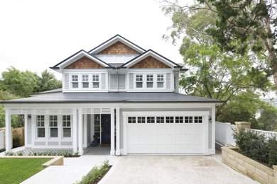 Inspiration for a beach style exterior in Sydney.