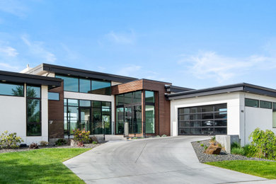Example of a minimalist exterior home design in Seattle