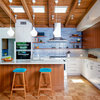 Houzz Tour: A Midcentury Modern House Opens Up