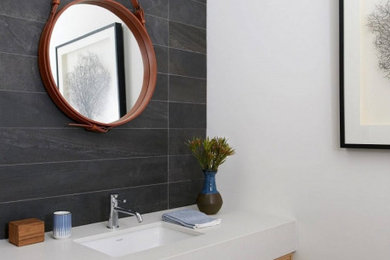 Bathroom - modern bathroom idea in San Francisco