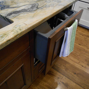 Awesome Kitchen - Susan Rowan McGee - Designer
