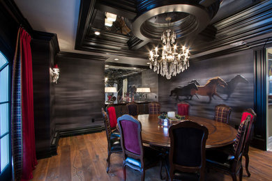 Dining room - transitional dining room idea in New York