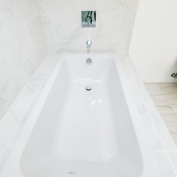 Bright Contemporary Master Bath