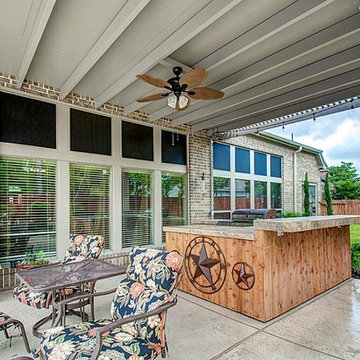 Pergola with Patio Cover in ShadowGlen near Manor, TX