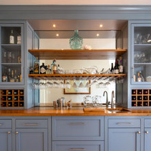 Dry Bar