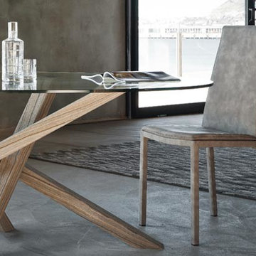 Modern Italian dining tables