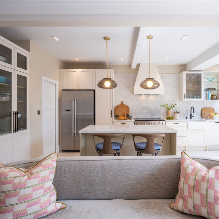 Kitchen photo in Other
