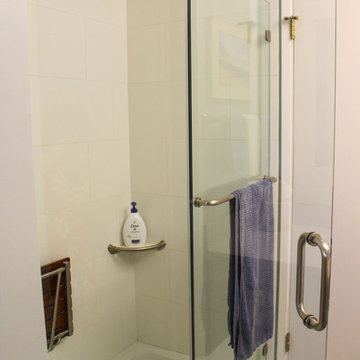 Fun and Relaxing Pleasant Hill Hall and Master Baths