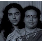 Savithri Bijus foto