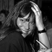 Lisa Ball's photo