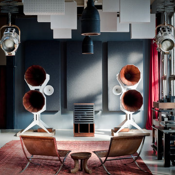 Oswalds Mill speakers