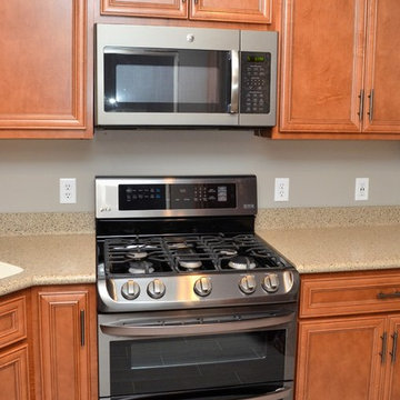 Knox, IN. Kountry Wood Products, Rustic Royal Maple Kitchen