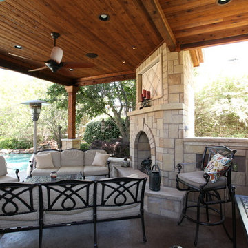 Hard-scapes and Outdoor Living in Tight Spaces