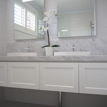 Traditional bathroom with grey colour pallette