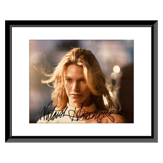 Maximum Risk Natasha Henstridge signed movie photo - Contemporary