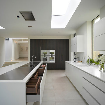 Roundhouse contemporary kitchens