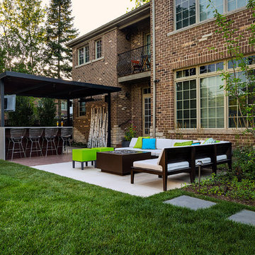 Backyard Bar