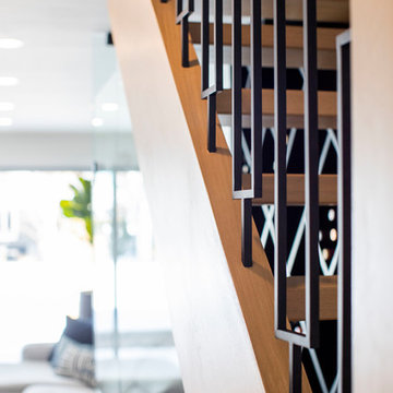 Open concept modern bungalow, Oakville ON