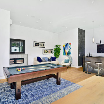 A custom home in Tarzana