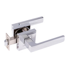 DOOR KNOBS / HINGES