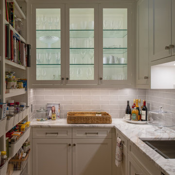 Las Lomas pantry
