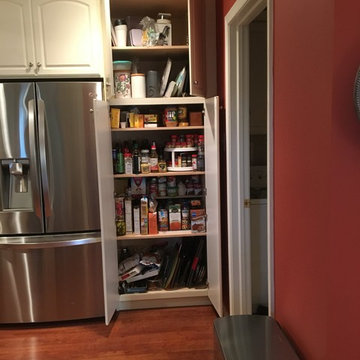 Custom Pantry Pullout