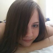 Amanda Mantha's photo