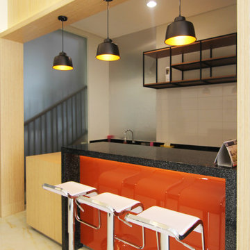 Skin 101 Clinic Sidoarjo - Bar Lounge