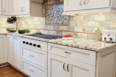 Example of a country kitchen design in New York