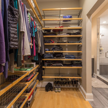 Hip Urban Master Closet